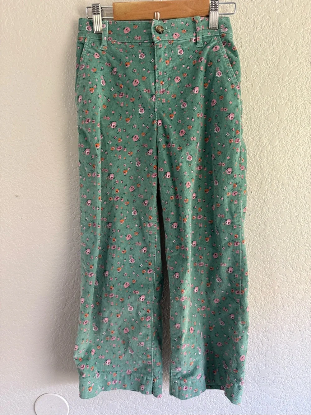 Vineyard Vines Green Floral Corduroy Girls' Pants